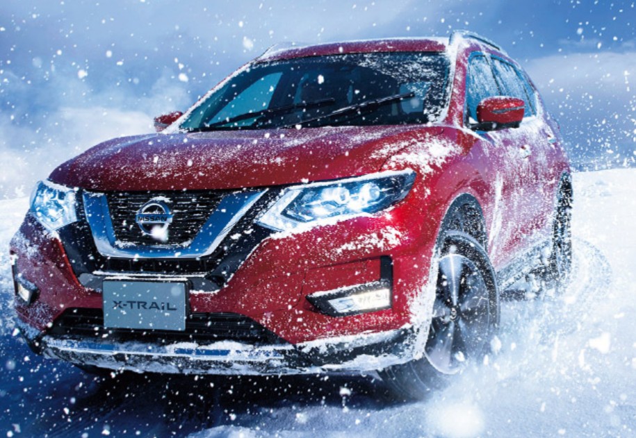 エクストレイルとCX-5を比較!【価格・燃費・ラゲッジルーム】
