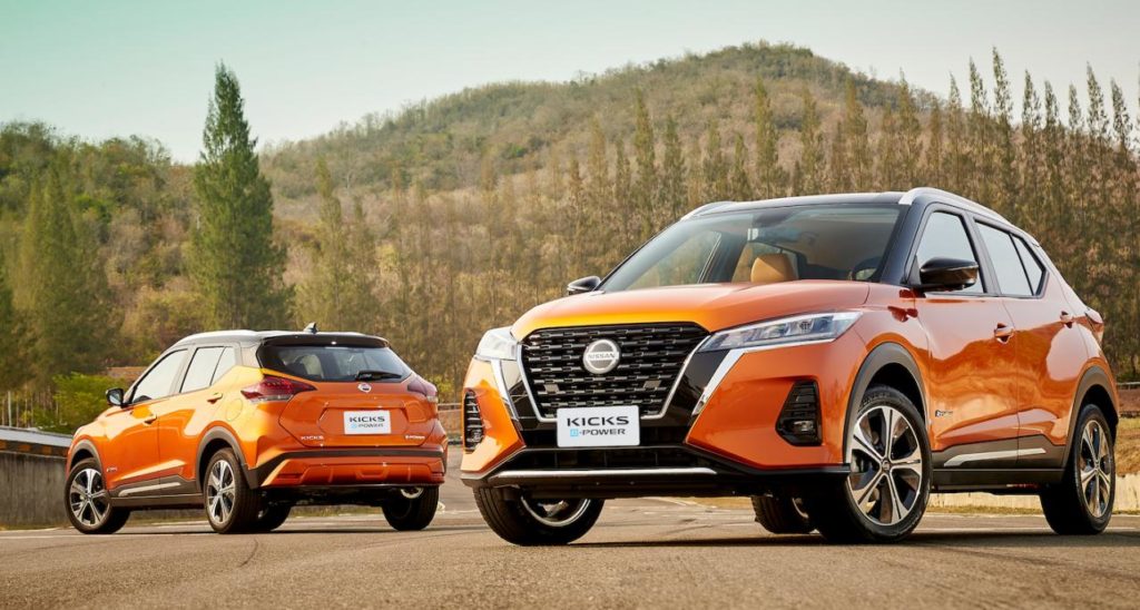 【日産】新型キックスと同じ値段で買える人気SUVと比較!どっちが買い?